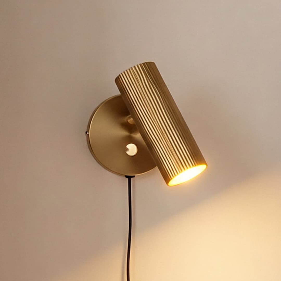 Hubble Wandleuchte Brushed Brass - Globen Lighting - Wohnzimmer - Design - Metall - Einflammig