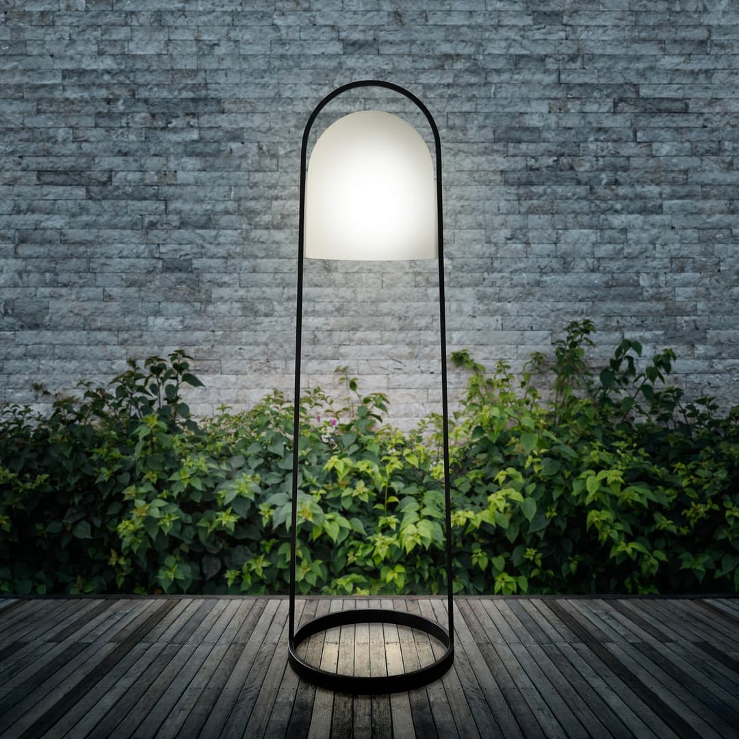 SunLight Solarleuchte Lantern H100 - PLEASE WAIT to be SEATED - Terrasse - Modern - Metall - Einflammig