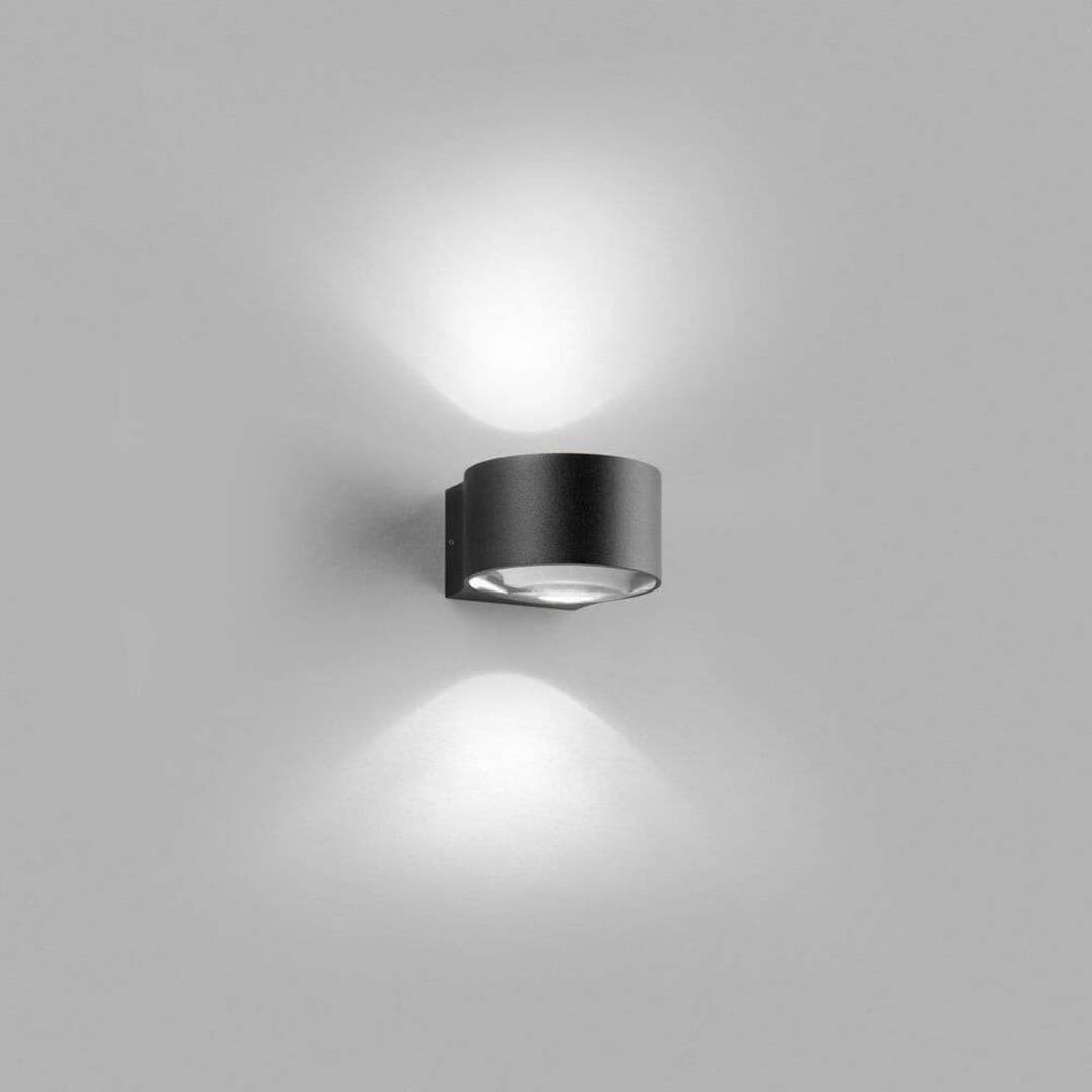 Orbit Mini Wandleuchte 2700K Black - LIGHT-POINT - Wohnzimmer - Aluminium