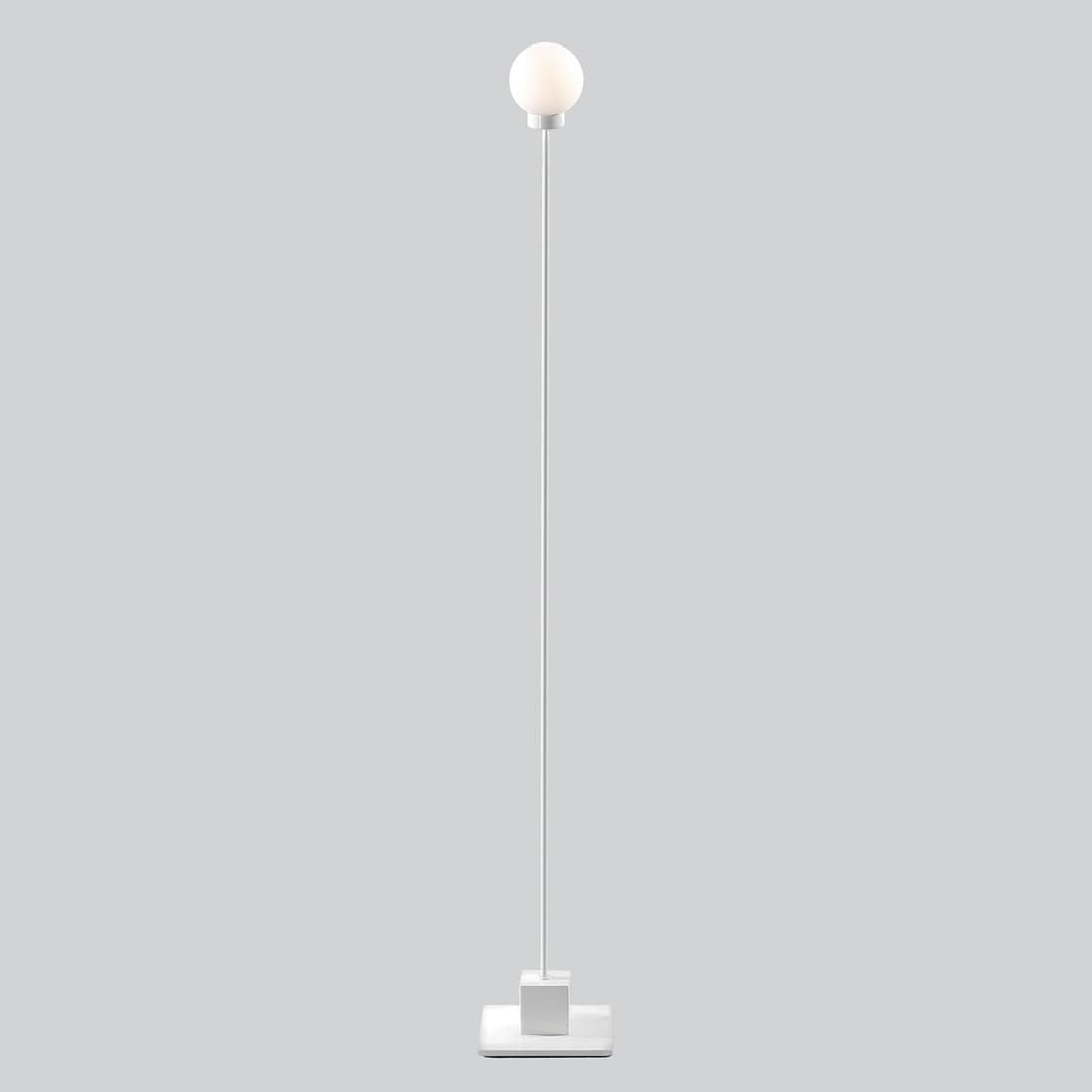 Snowball D8 Stehleuchte White - Northern - Wohnzimmer - Design - Metall - Einflammig