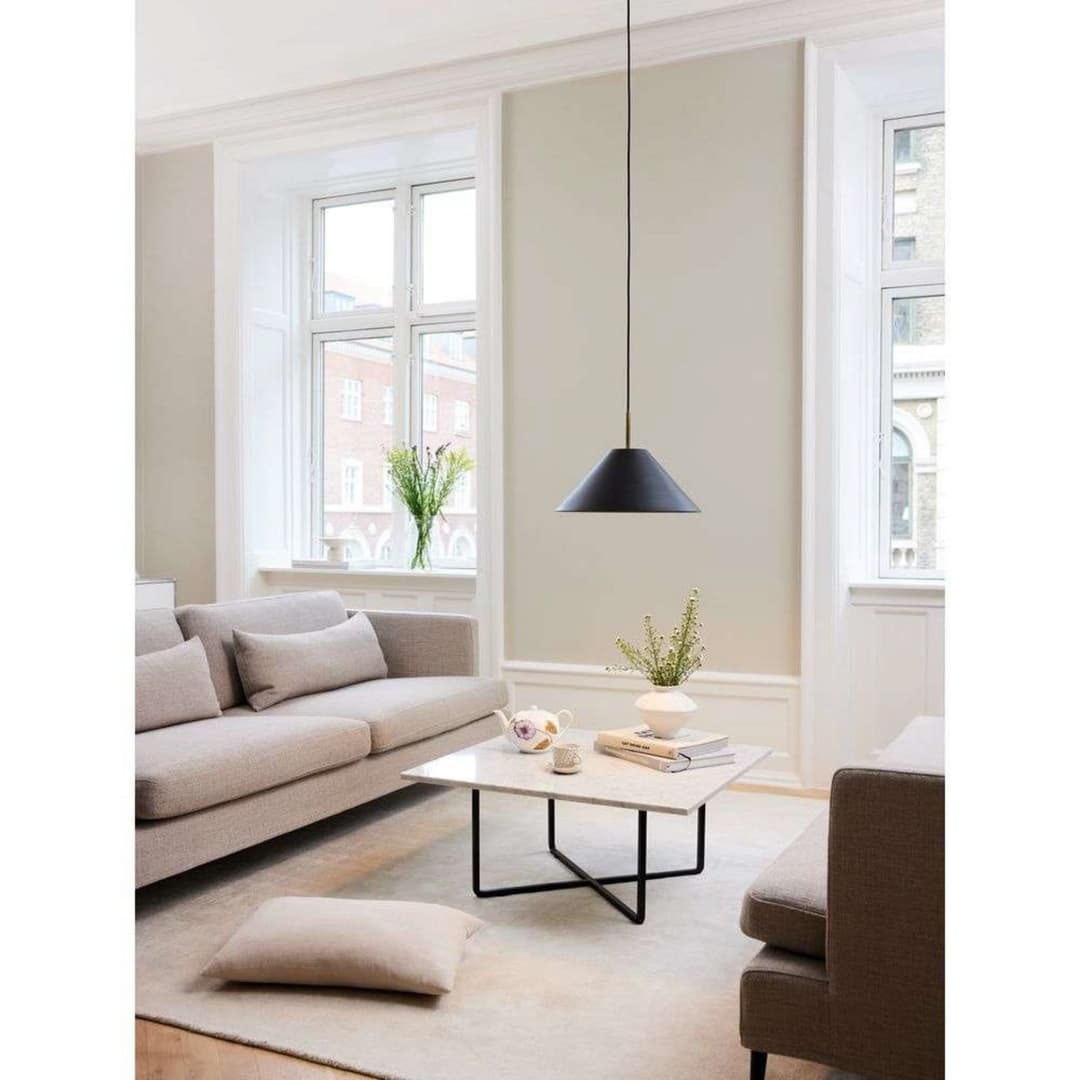 Hygge Pendelleuchte Ø24 Graphite Black - Halo Design - Esszimmer - Metall