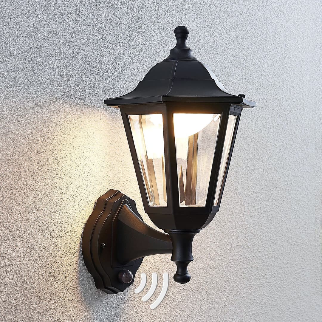 Iavo LED Außenwandleuchte w/Sensor Black/Clear - Lindby - Balkon - Antik - Kunststoff - Einflammig