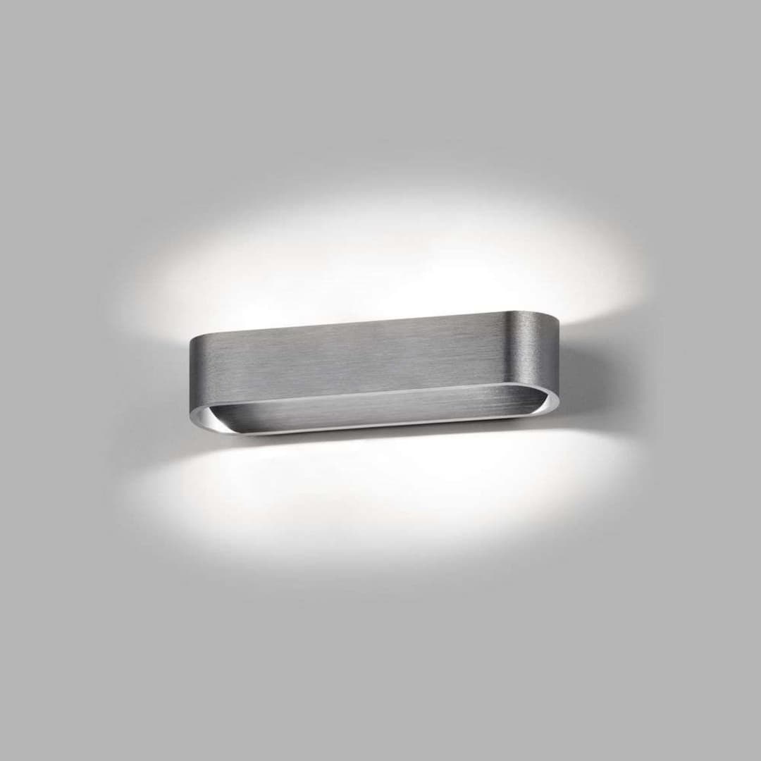 Aura W2 Wandleuchte 2700/3000K Titanium - LIGHT-POINT - Wohnzimmer - Aluminium
