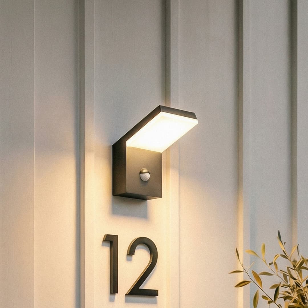 Yolena LED-Außenwandlampe, Sensor, anthrazit, Alu - Arcchio - Balkon - Modern - Metall - Einflammig