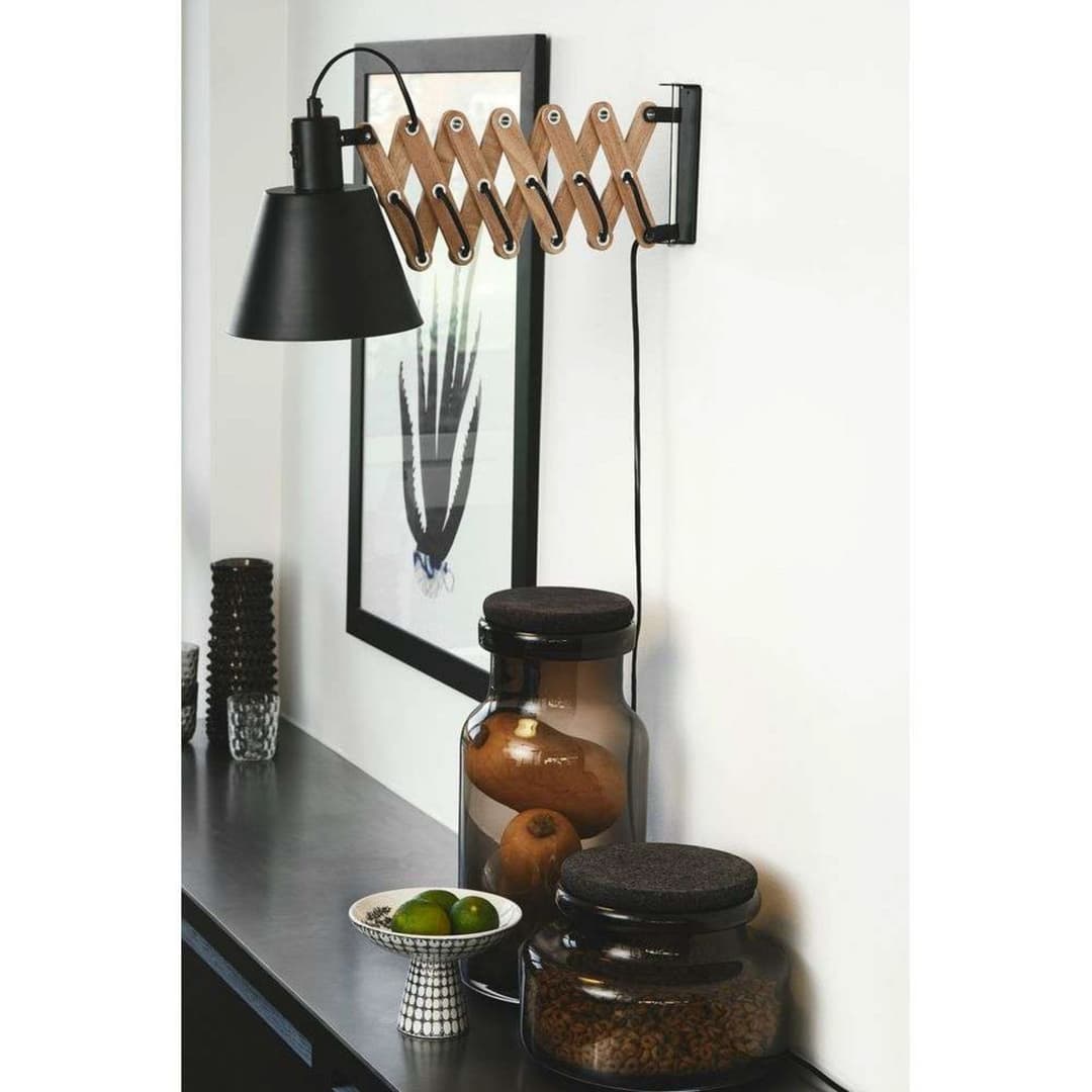 Vintage Wandlampe, schwarz/holz, Stecker - Halo Design - Wohnzimmer - Metall