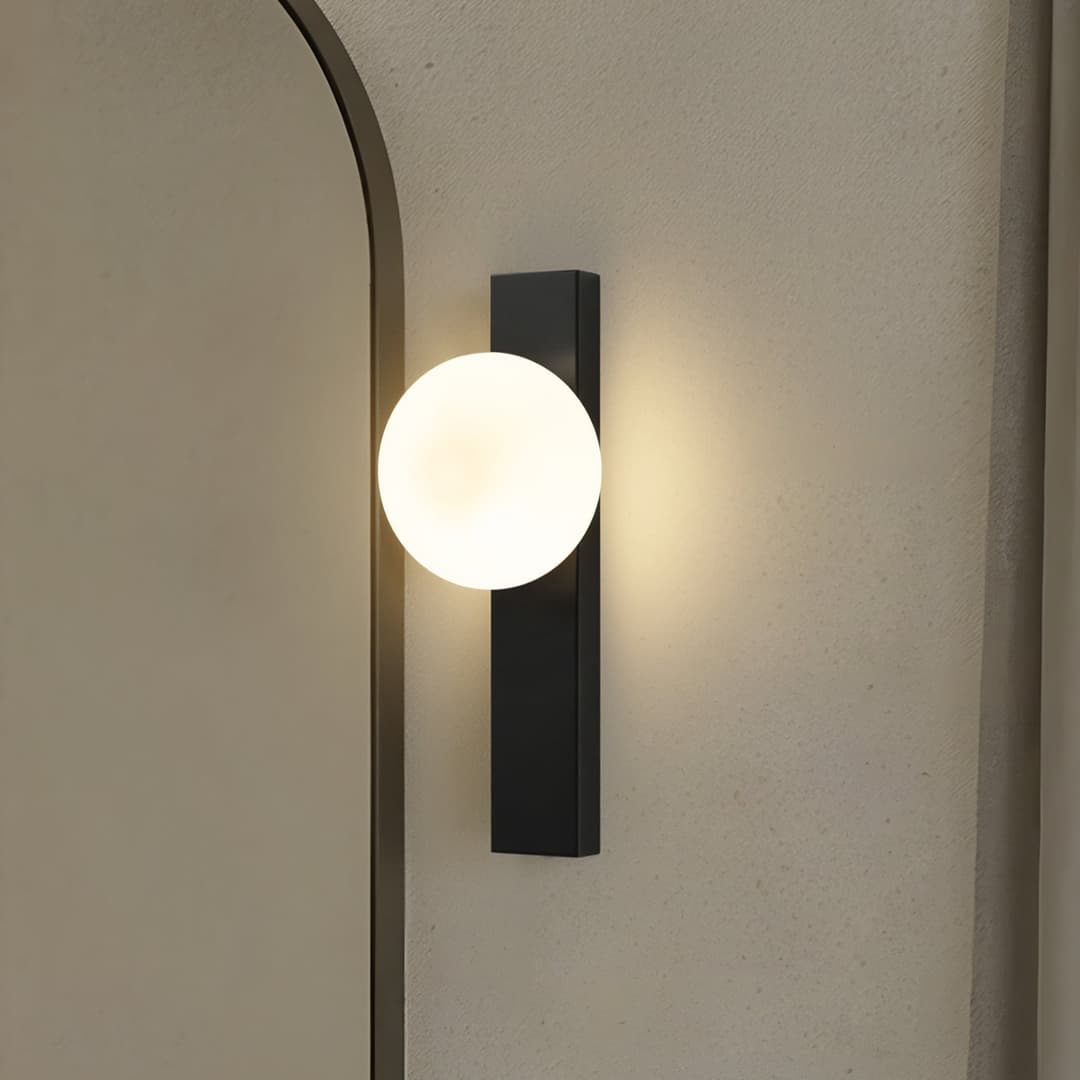 Tavrik Bad-Wandleuchte, schwarz/weiß, Glas - Lindby - Balkon - Modern - Einflammig