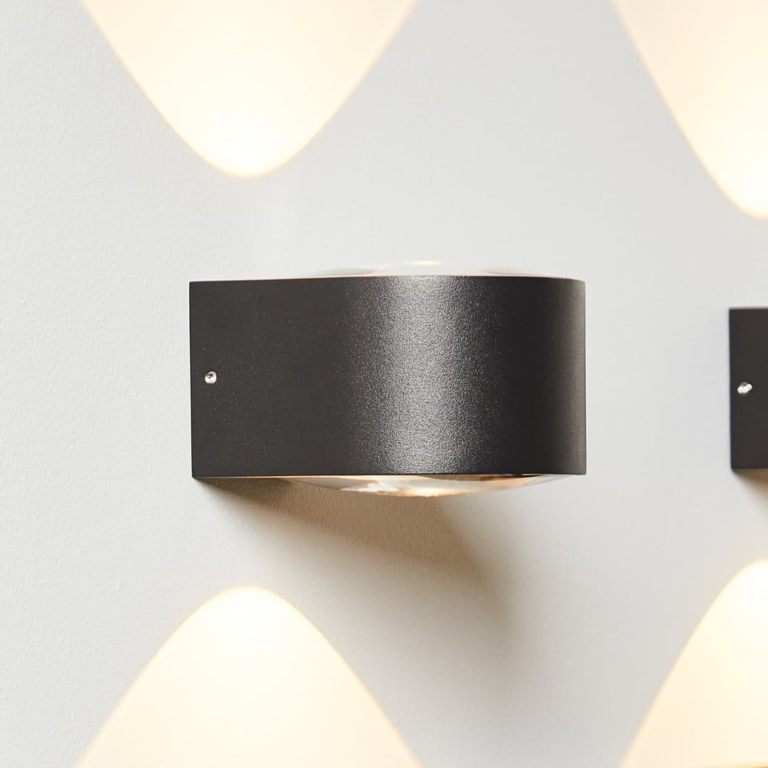 Frey Wandleuchte Black - Loom Design - Badezimmer - Modern - Aluminium - Mehrflammig