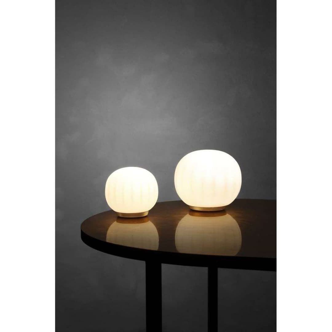 Lita Tischleuchte Low Ø30 Brass - Luceplan - Wohnzimmer - Glas