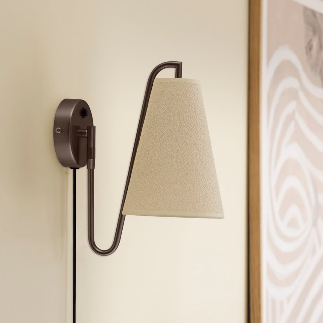 Lou Wandlampe bronze/weiß Ø 14 cm Stecker - Globen Lighting - Wohnzimmer - Design - Stoff / Textil - Einflammig