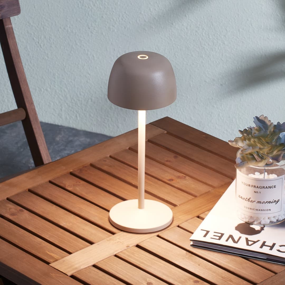 Arietty Portable Tischleuchte Sand Beige - Lindby - Wohnzimmer - Modern - Aluminium - Mit Schirm