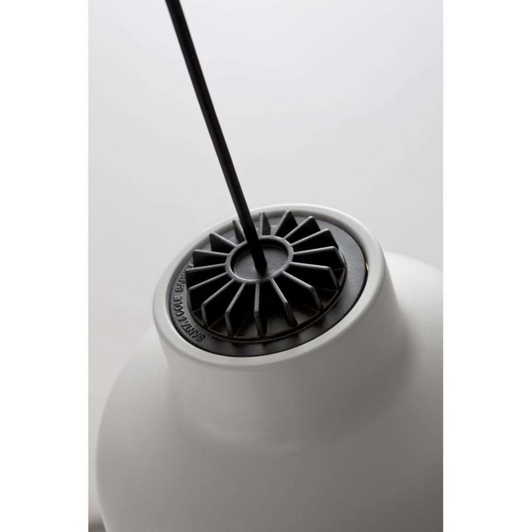 M64 Pendelleuchte Dim. Polished Alu - Santa & Cole - Esszimmer - Design - Aluminium