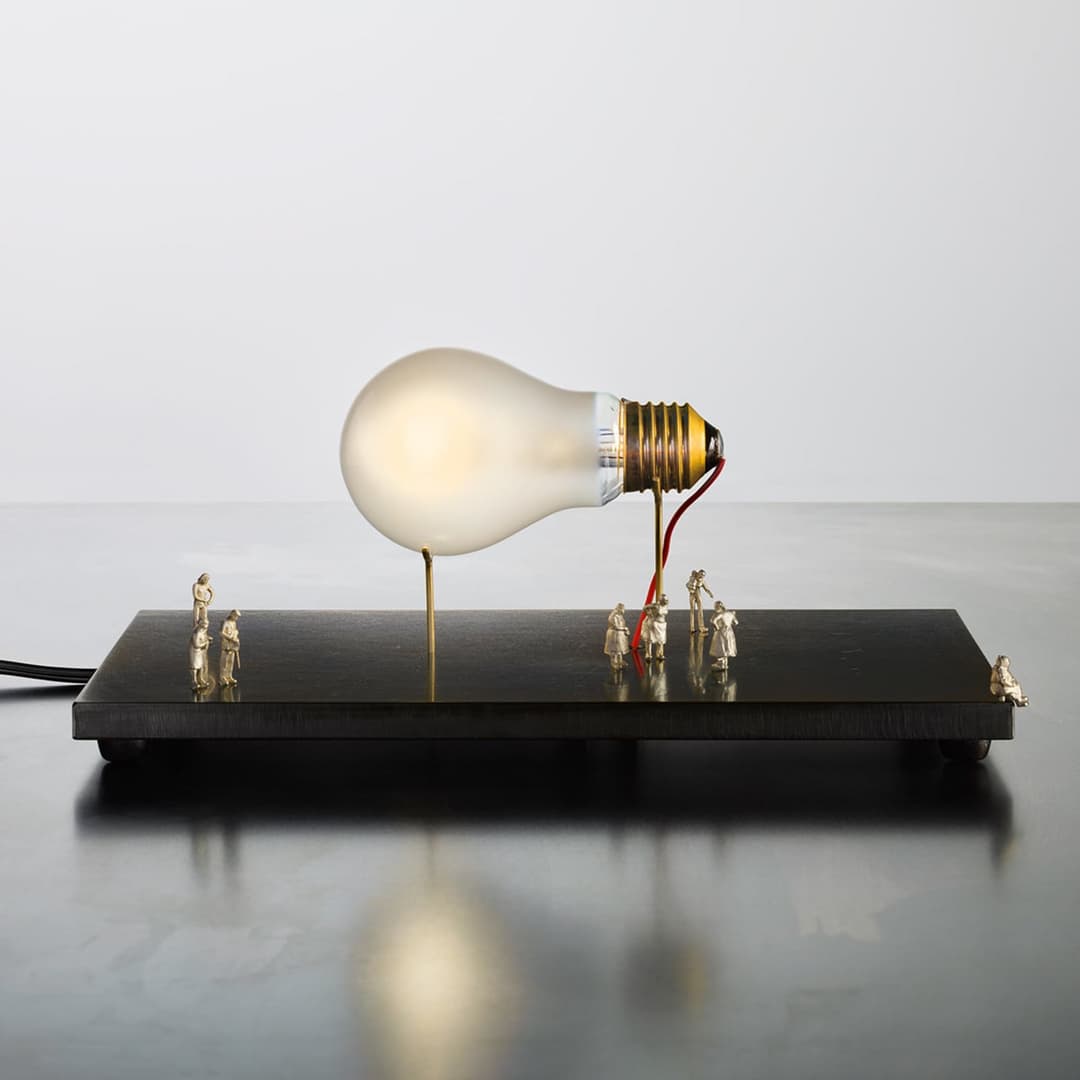 I Ricchi Poveri Tischlampe, 10 cm, schwarz - Ingo Maurer I Ricchi Poveri Monument - Wohnzimmer - Design - Metall - Einflammig