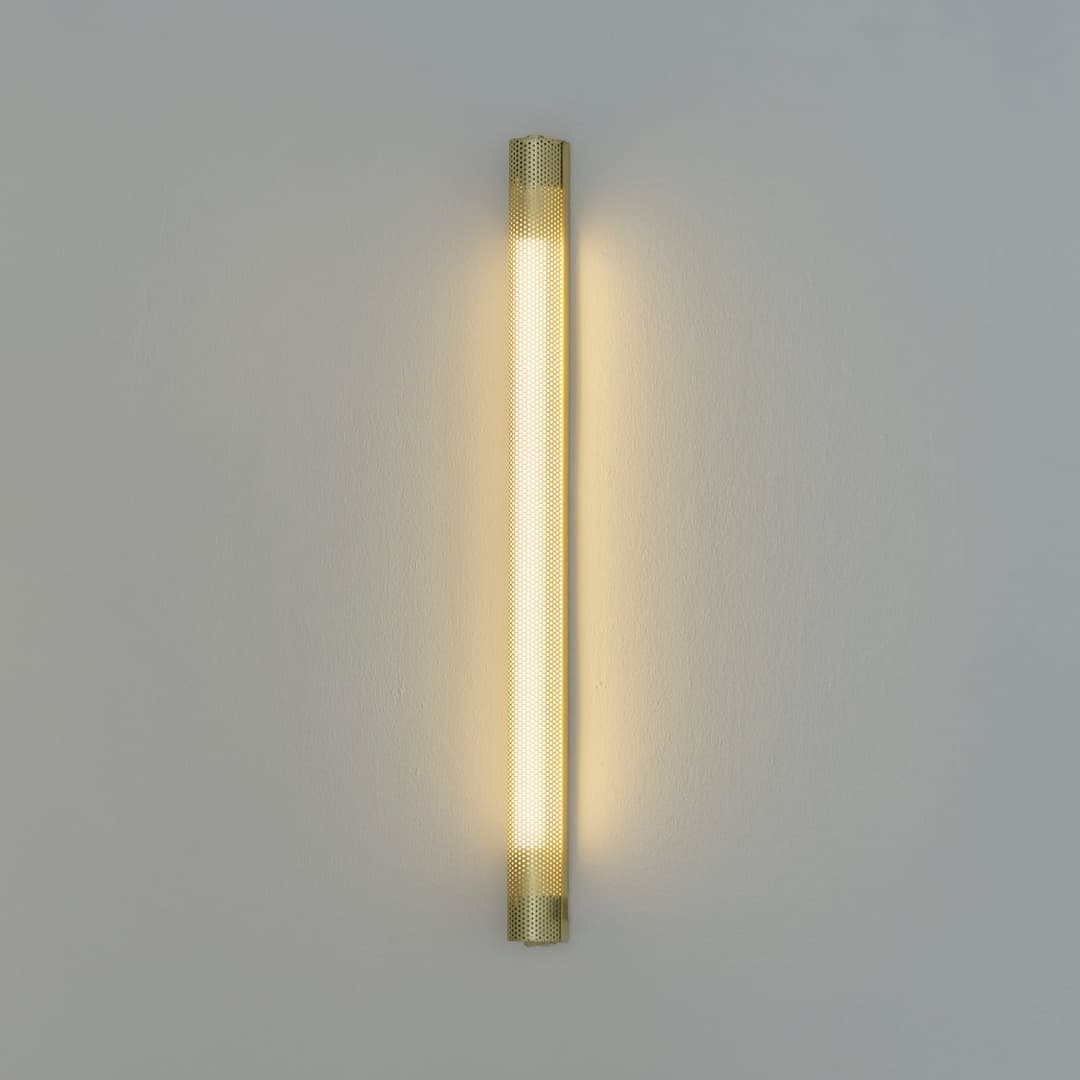 Radent Wandleuchte, messingfarben, H. 70 cm, G13 - GEJST - Wohnzimmer - Metall - Einflammig