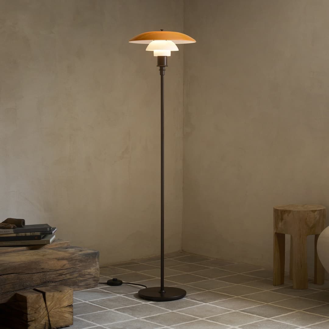 PH 3½-2½ Stehlampe, messing brüniert, amber - Louis Poulsen - Wohnzimmer - Design - Metall - Einflammig