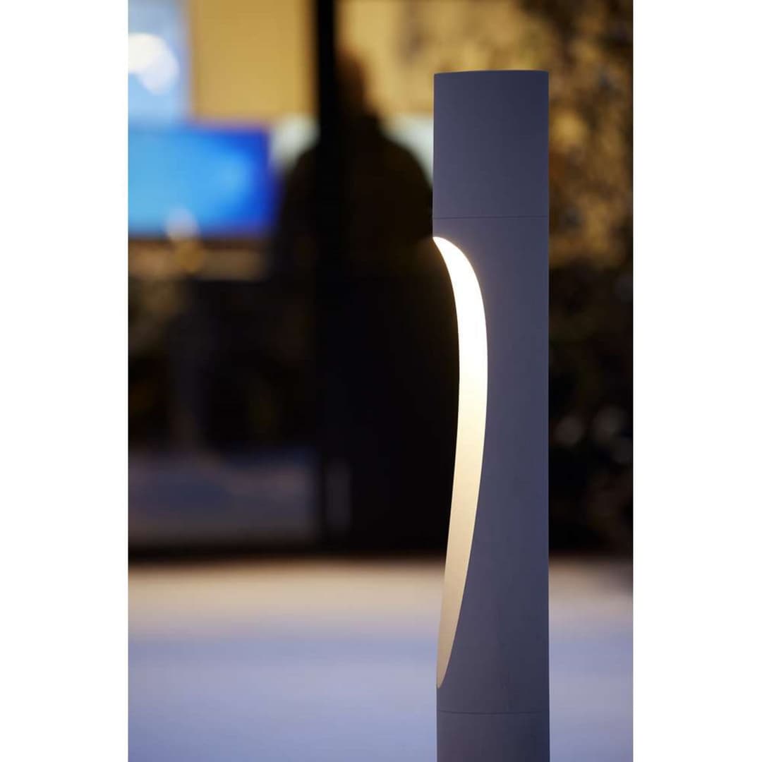 Flindt Gartenleuchte, 70 cm, 2700K, Anker - Louis Poulsen - Terrasse - Aluminium