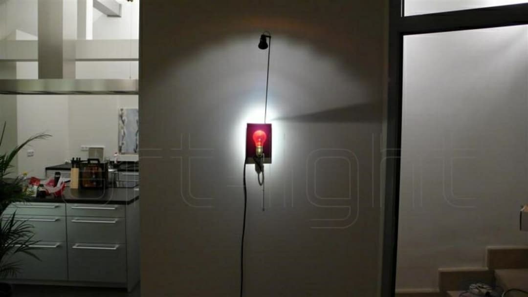 Holonzki Wandlampe schwarz Glas Hologramm GU4 - Ingo Maurer - Wohnzimmer