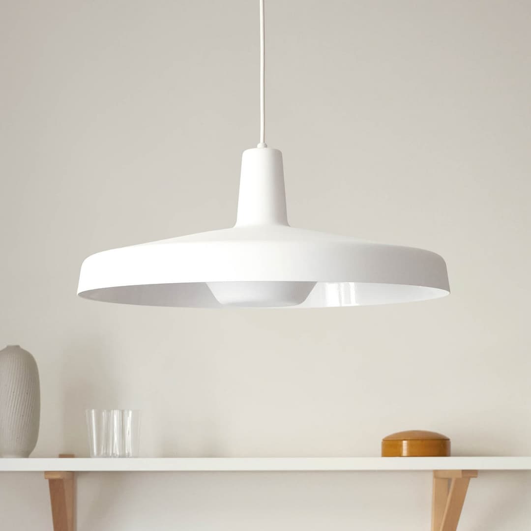 Arigato Hängeleuchte, weiß, Ø 45cm - GRUPA - Arbeitszimmer / Büro - Metall - Einflammig