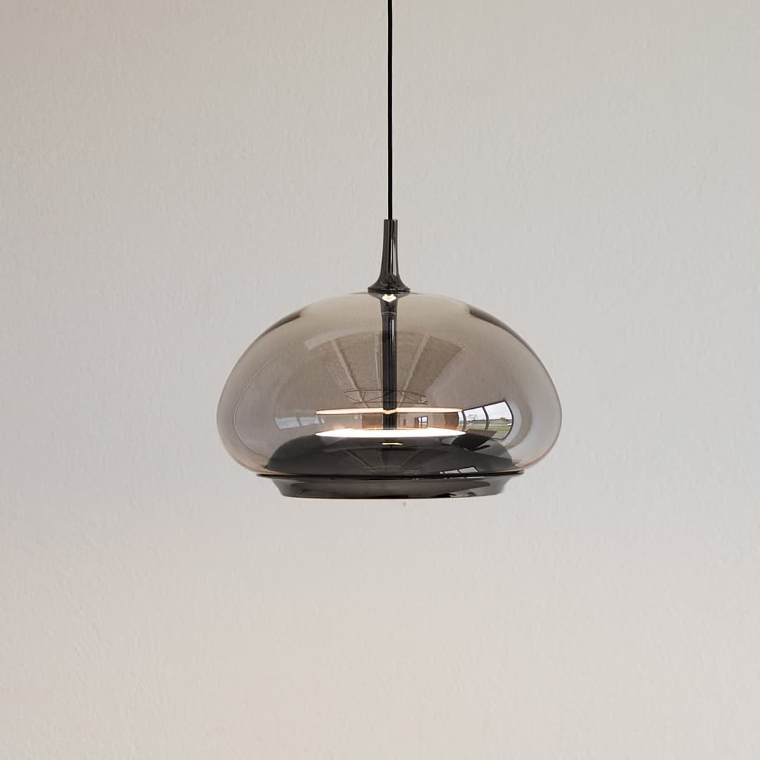 Avalon Pendelleuchte Smoked/Black Chrome - Loom Design - Wohnzimmer - Modern - Glas - Einflammig