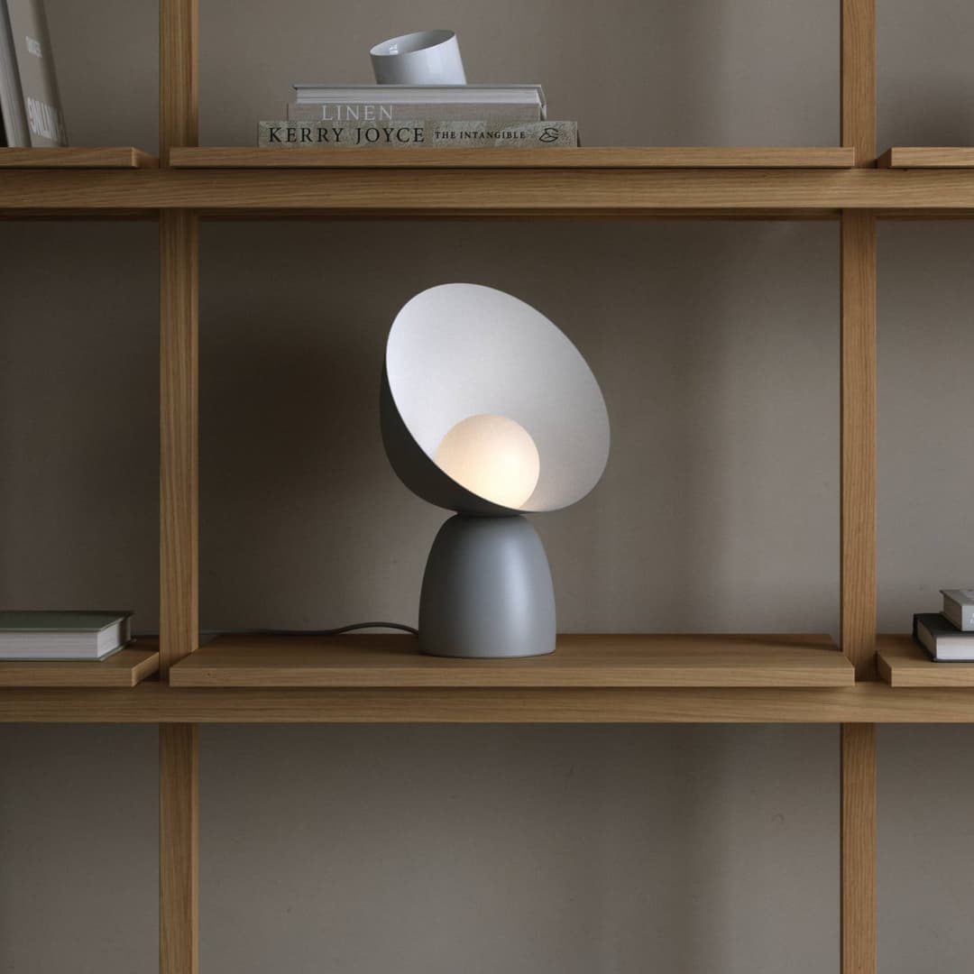 Hello Tischleuchte Grau - DFTP DFTP by Nordlux - Wohnzimmer - Modern - Metall - Mit Schirm