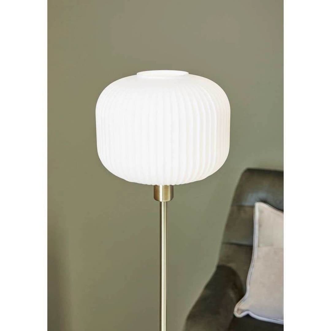 Sober Stehleuchte Brushed Brass/White - Markslöjd - Wohnzimmer - Glas