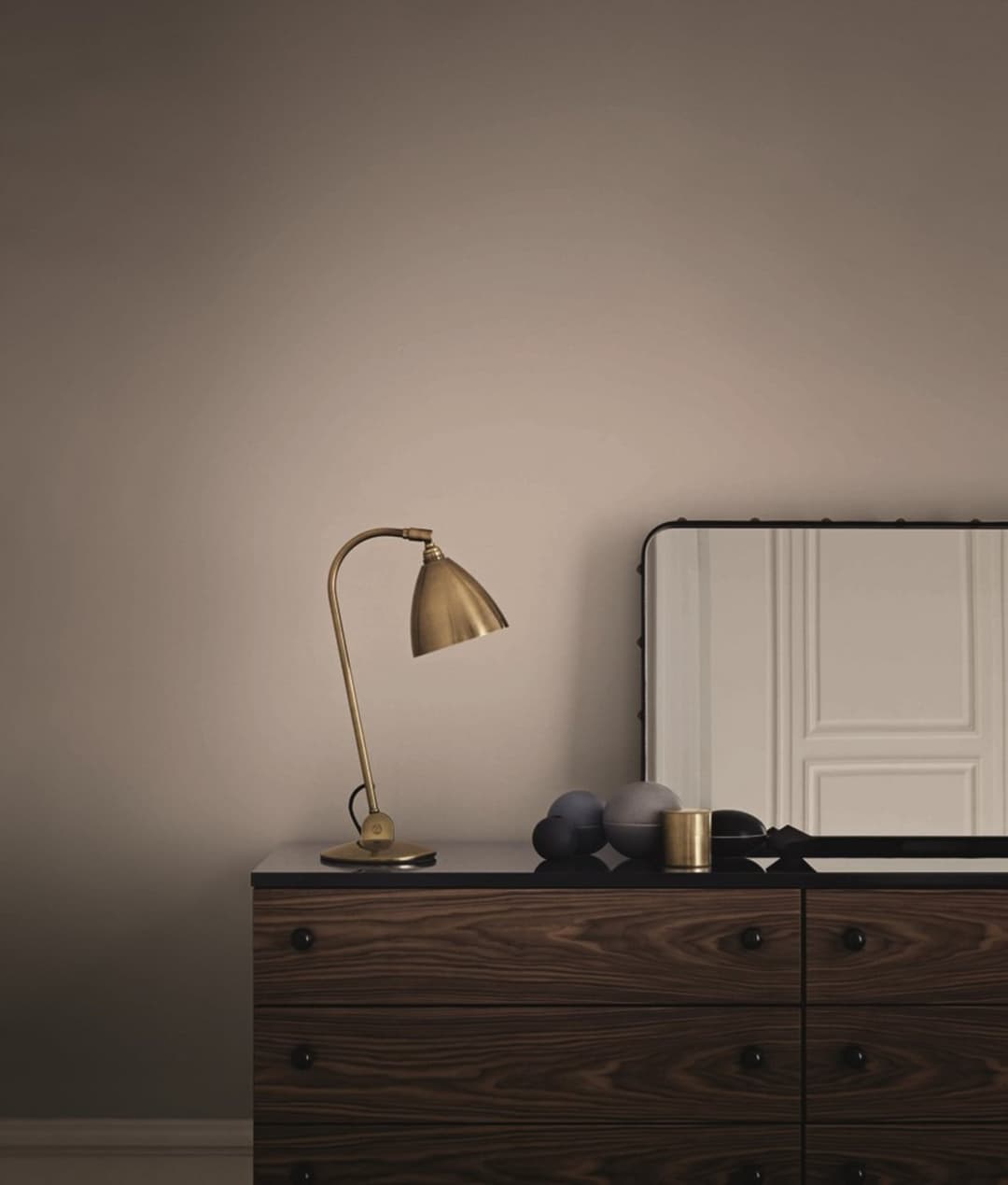 Bestlite BL2 Tischleuchte Ø16 Chrom/Matt Weiß - GUBI - Wohnzimmer - Metall