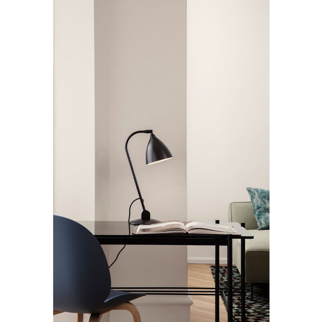 Bestlite BL2 Tischleuchte, schwarz, Ø 16 cm - GUBI - Wohnzimmer - Metall