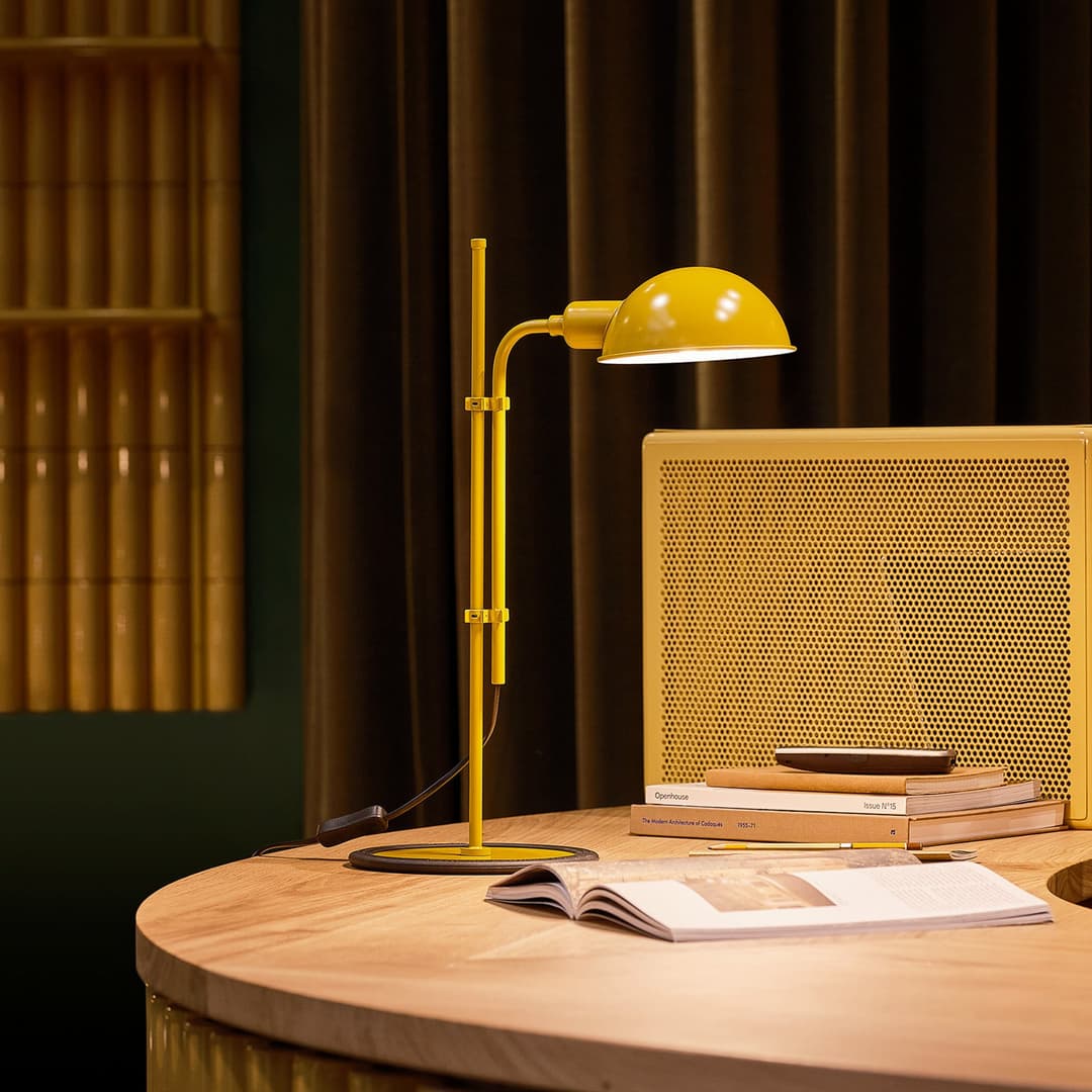 Funiculi Tischleuchte Mustard - Marset Funiculí - Wohnzimmer - Design - Metall - Einflammig