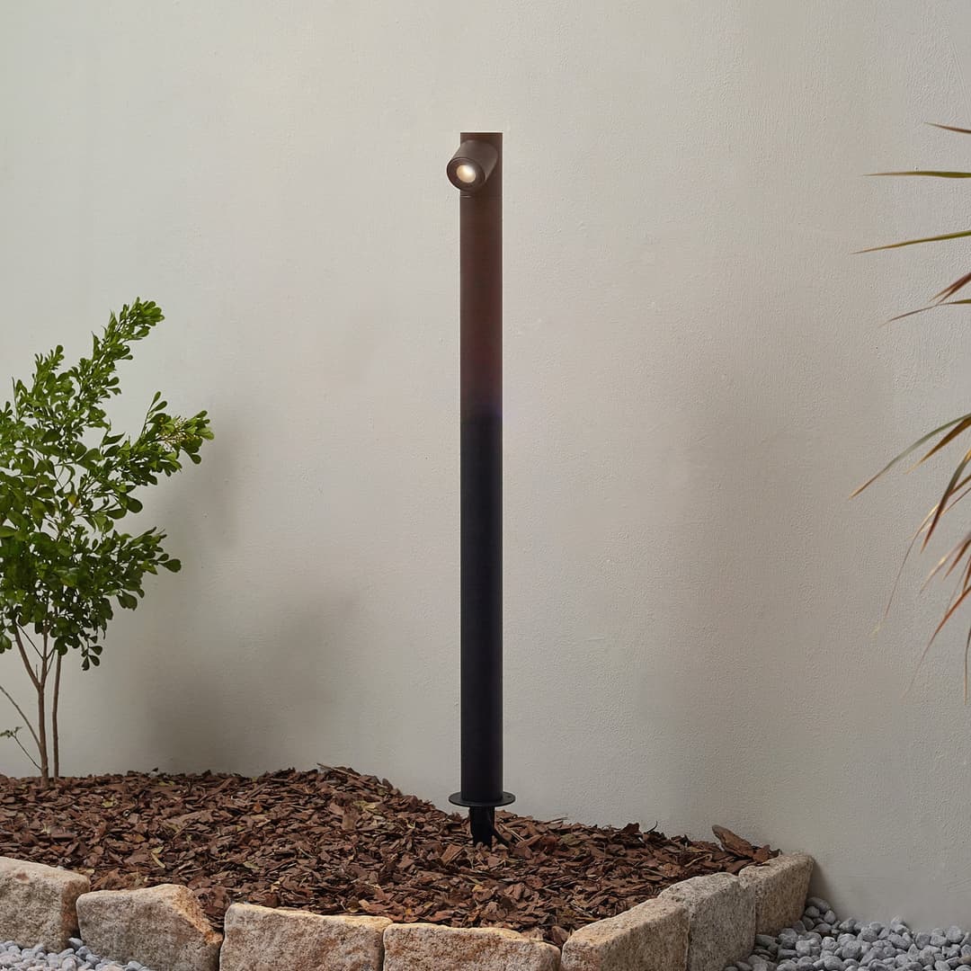 Luzian LED Gartenleuchte H80 w/Speer Schwarz - Lindby - Terrasse - Modern - Metall - Einflammig