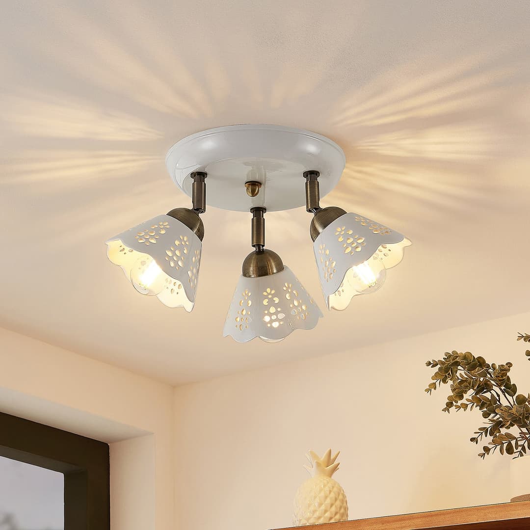 Lindby Deckenstrahler Efgenia, Ø 40 cm, 3-flg., Keramik, E14 - Wohnzimmer - Landhaus / Rustikal - Mehrflammig