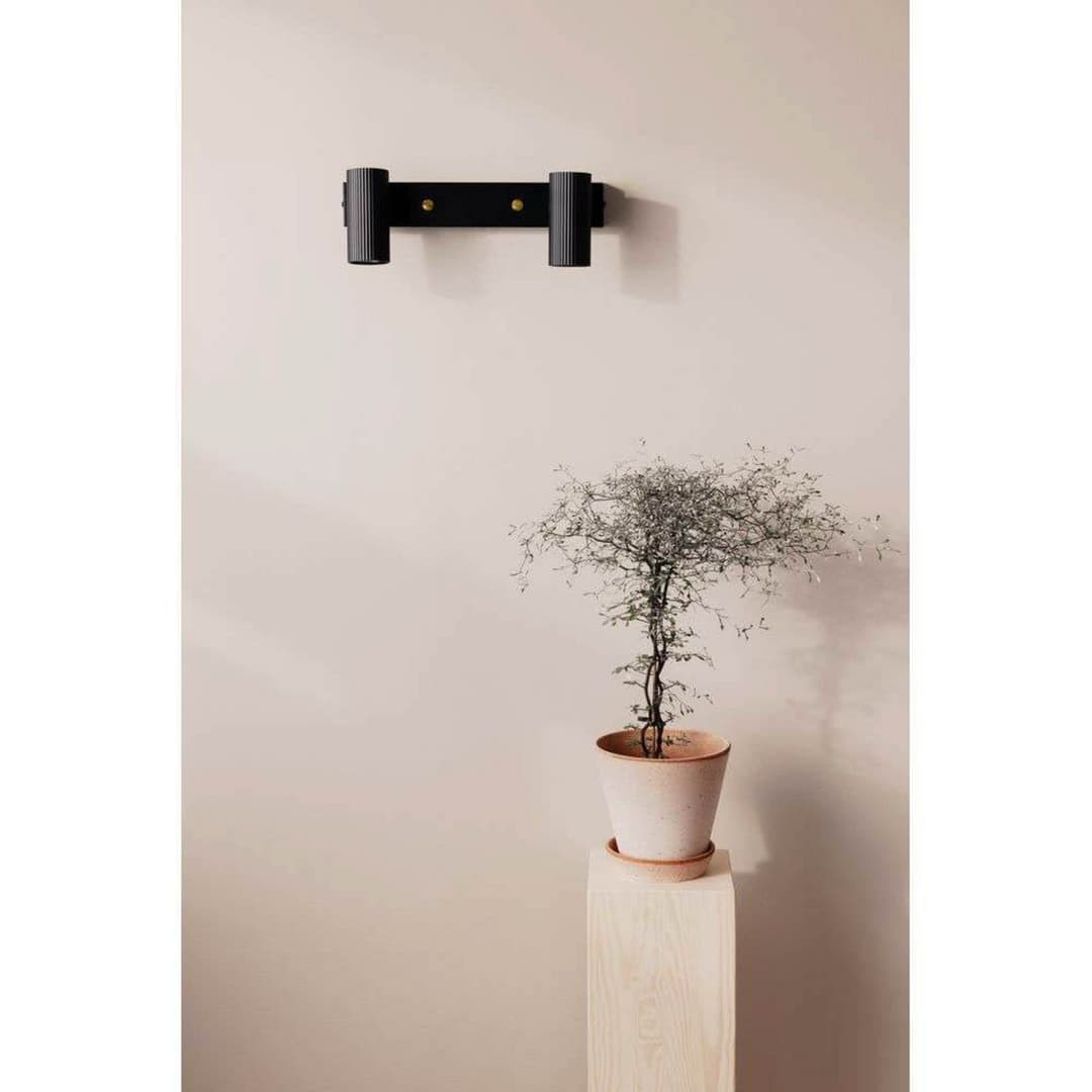 Hubble 2 Wandleuchte Black - Globen Lighting - Wohnzimmer - Metall
