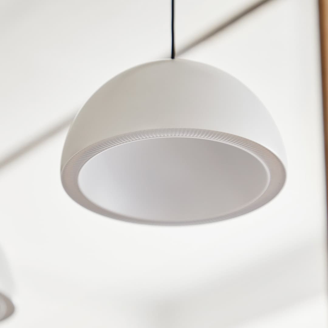 Curve Pendelleuchte White - Loom Design - Wohnzimmer - Modern - Aluminium - Einflammig