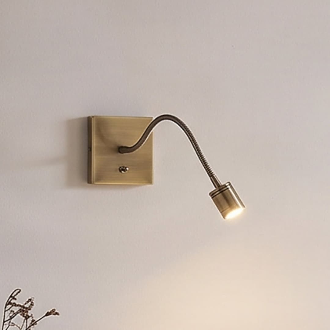 Lindby LED-Wandlampe Mayar, 2er, messing, Leselampe, 11 cm - Schlafzimmer - Modern - Metall - Eckig