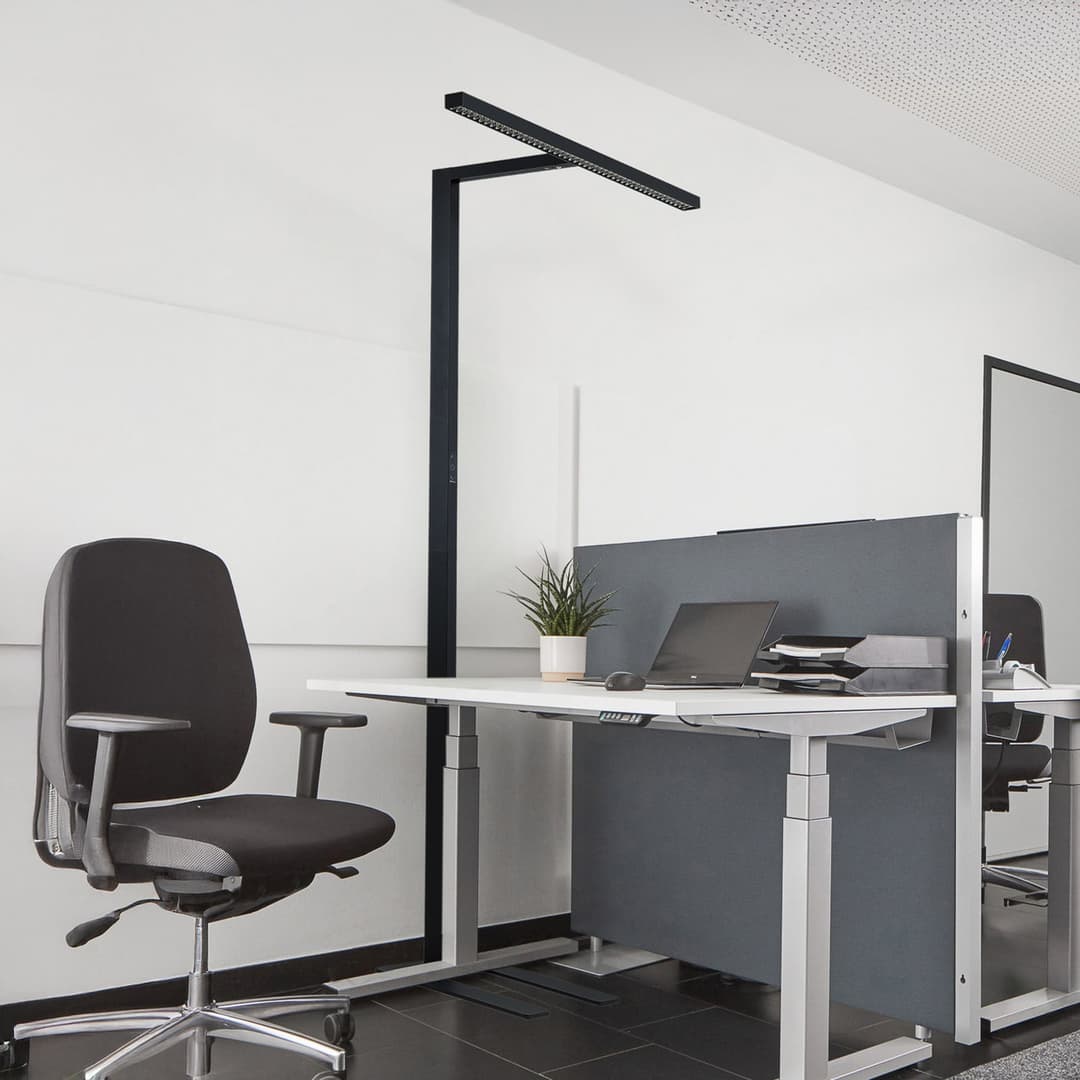 Jolinda T LED Stehleuchte Schwarz - Arcchio - Arbeitszimmer / Büro - Modern - Aluminium - Einflammig