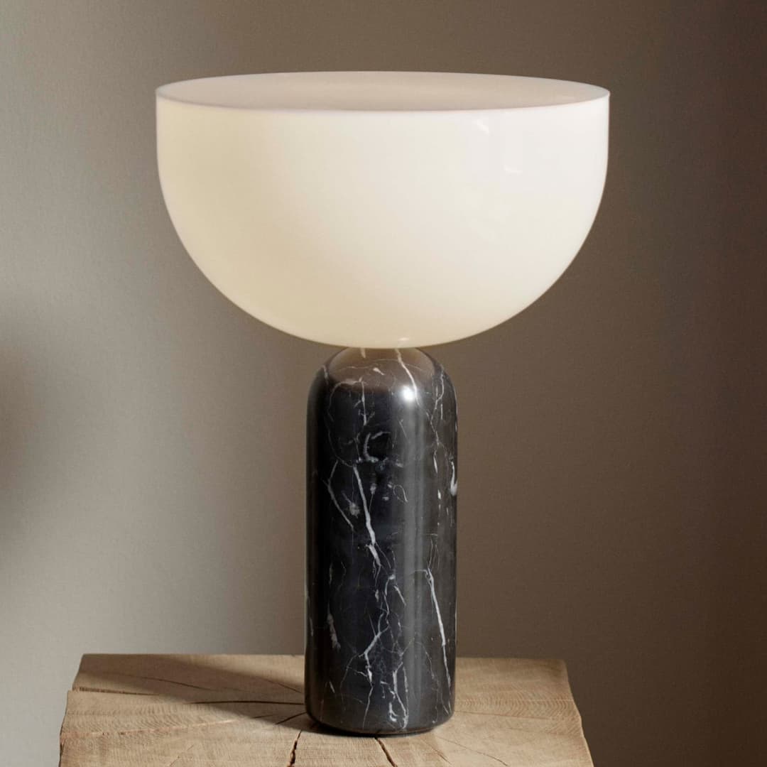 Kizu Tischleuchte Small Black - New Works Kizu Small - Wohnzimmer - Design - Stein