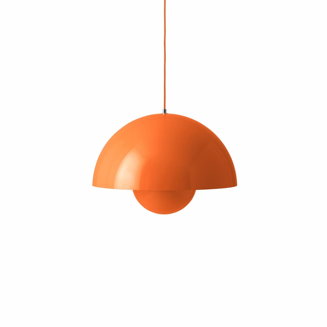 Flowerpot VP2 Hängeleuchte, Ø 50 cm, orange - &TRADITION - Wohnzimmer - Design - Aluminium - Mit Schirm