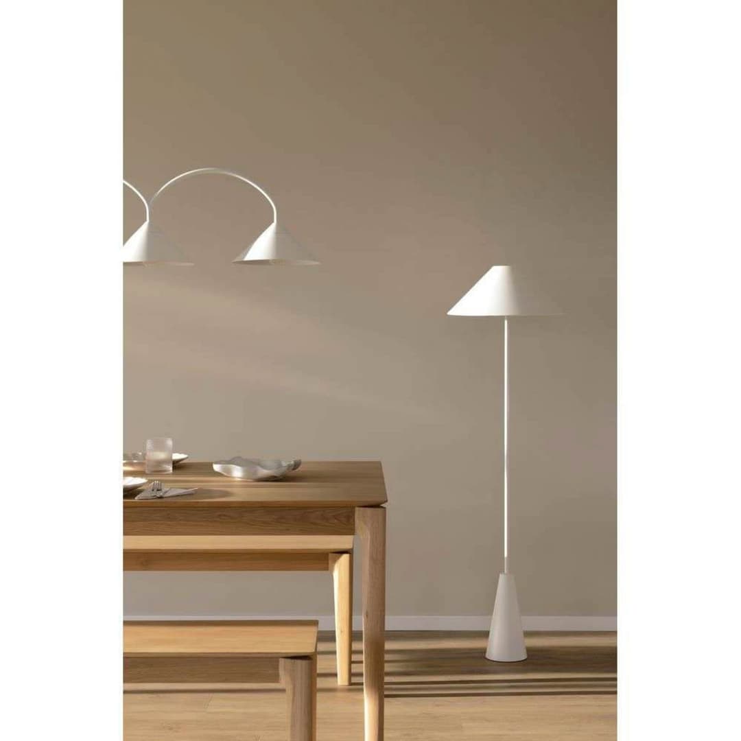 Cannes Stehleuchte White - Globen Lighting - Wohnzimmer - Metall