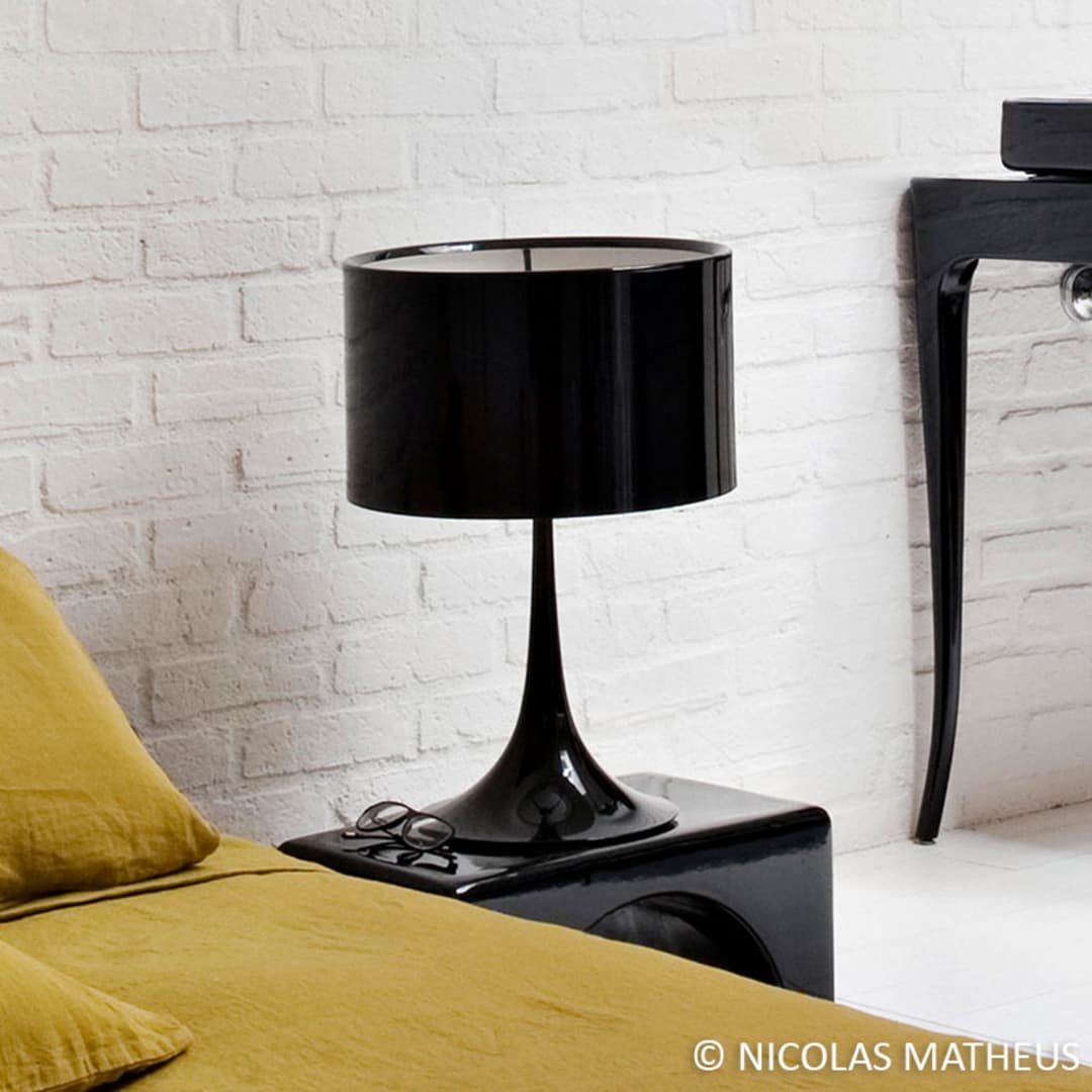 Spun Light Tischleuchte 1 Schwarz - Flos - Wohnzimmer - Design - Metall - Mit Schirm