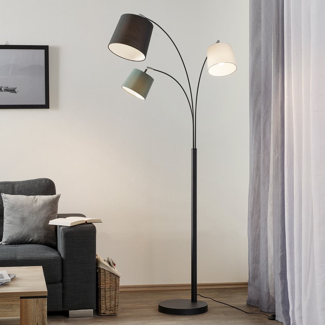 Foggy Stehlampe 3-flammig schwarz - By Rydéns - Wohnzimmer - Modern - Metall - Mehrflammig