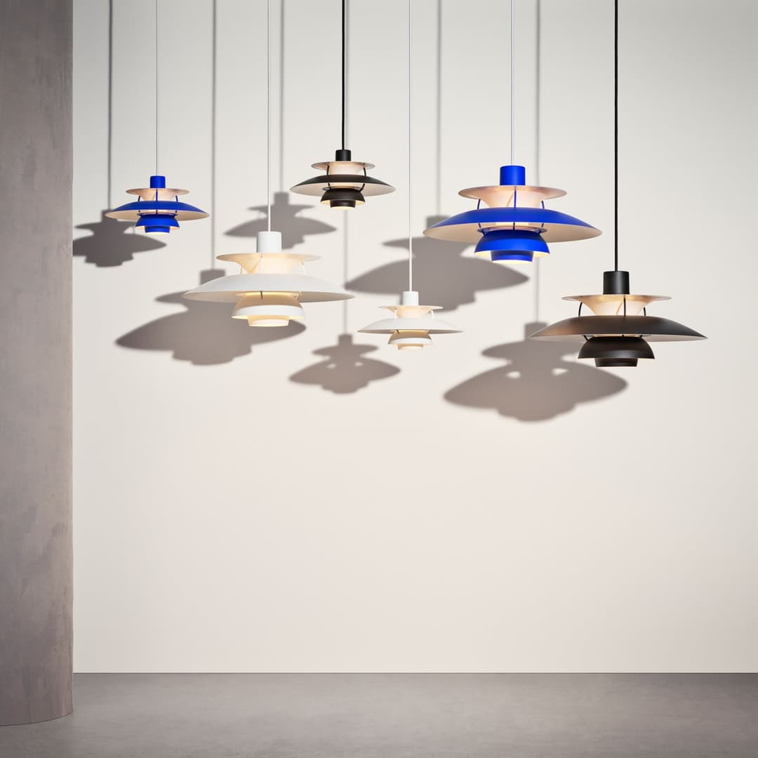 PH 5 300 Hängelampe, monochrom blau, 30 cm - Louis Poulsen - Wohnzimmer - Design - Metall - Einflammig