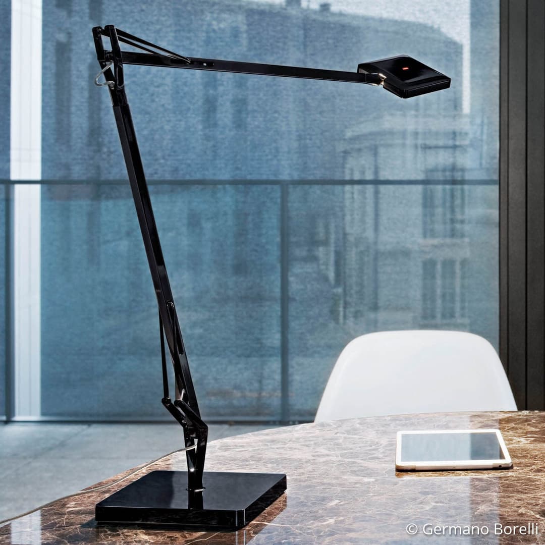 Kelvin Edge LED Tischleuchte Schwarz - Flos - Arbeitszimmer / Büro - Design - Metall - Einflammig