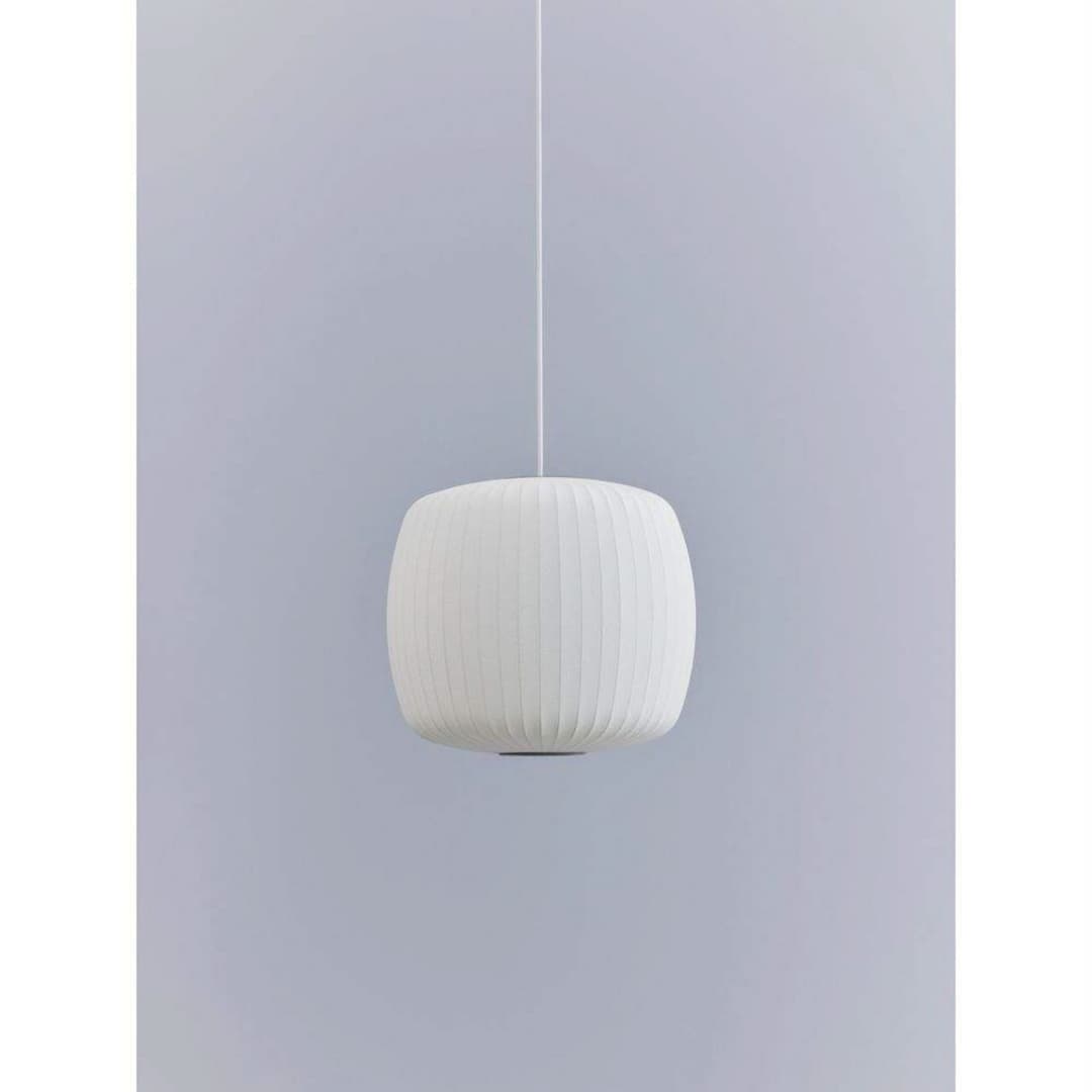 Nelson Roll Bubble Pendelleuchte M Off-White - Herman Miller - Wohnzimmer - Kunststoff