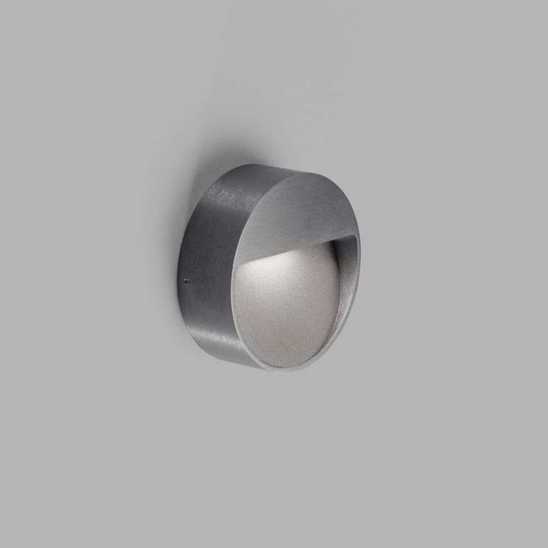 Serious 3 Wandleuchte IP54 2700K Titanium - LIGHT-POINT - Terrasse - Aluminium