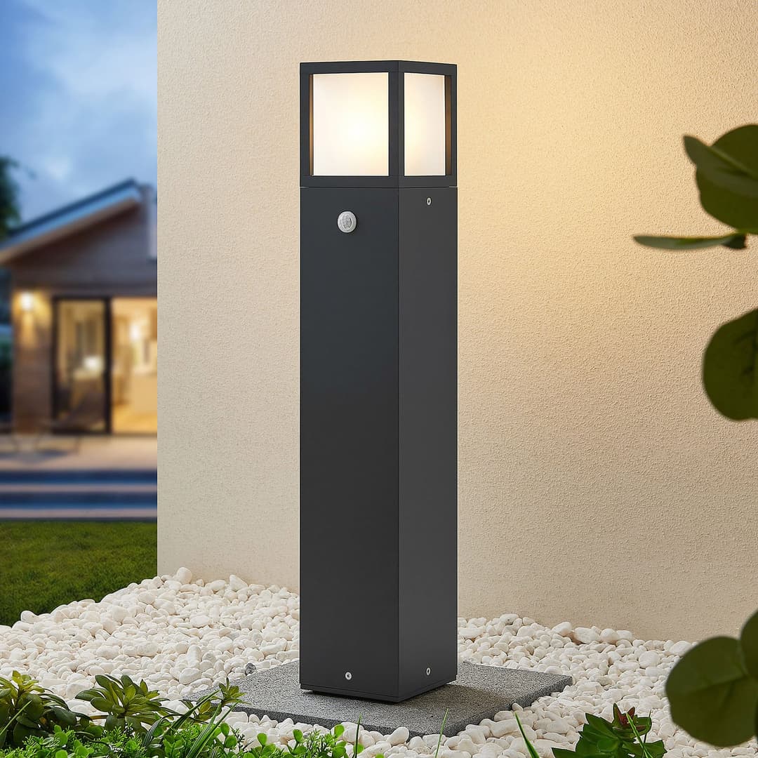 Dewari Gartenleuchte w/Sensor - Lucande - Terrasse - Modern - Aluminium - Einflammig