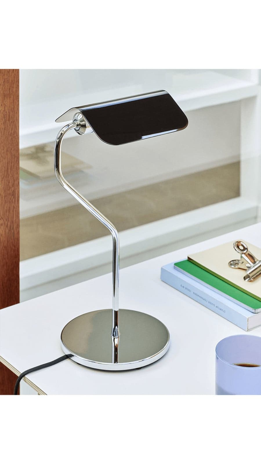 Apex Tischleuchte Iron Black - HAY - Wohnzimmer - Aluminium
