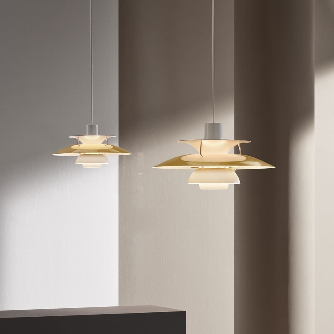 PH 5 300 Hängeleuchte, messing, 30 cm - Louis Poulsen - Wohnzimmer - Design - Metall - Einflammig