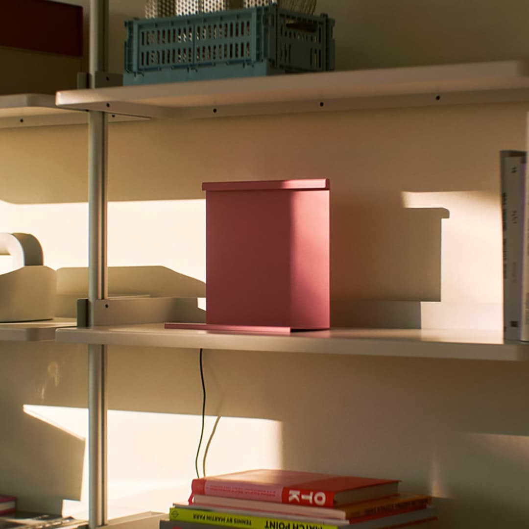 LBM Tischleuchte Luis Pink - HAY - Wohnzimmer - Design - Metall