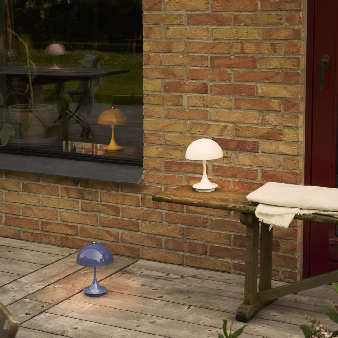 Panthella 160 Portable Akku-Tischlampe, weiß - Louis Poulsen - Balkon - Design - Kunststoff - Einflammig