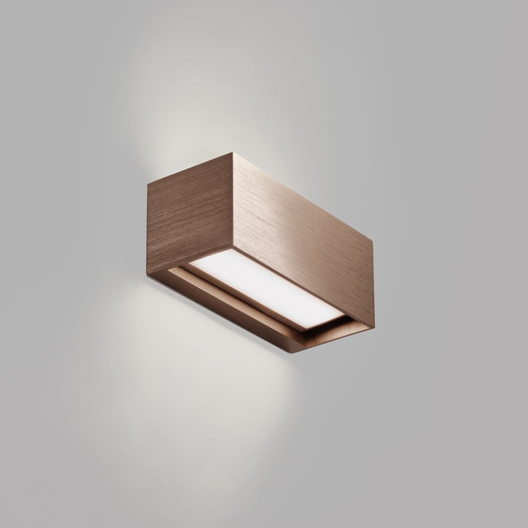Linea W1 LED-Wandlampe rosegold 15cm CCT, IP54 - Light-Point - Wohnzimmer - Design - Aluminium - Mehrflammig