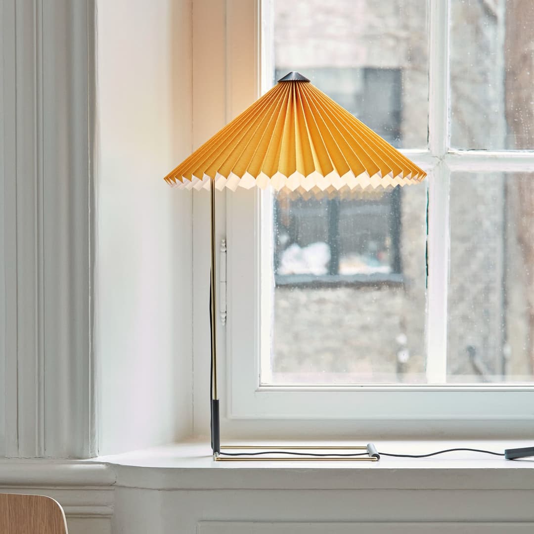 Matin Tischleuchte L Yellow - HAY Matin 380 - Wohnzimmer - Design - Metall - Mit Schirm