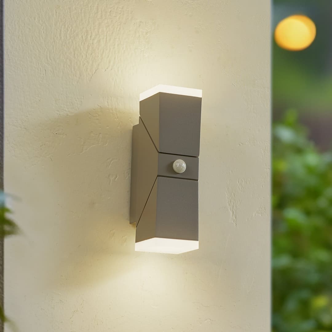 Sally LED-Außenwandleuchte, 22 cm, grau, IP54, Sensor - Lindby - Terrasse - Modern - Aluminium - Mehrflammig